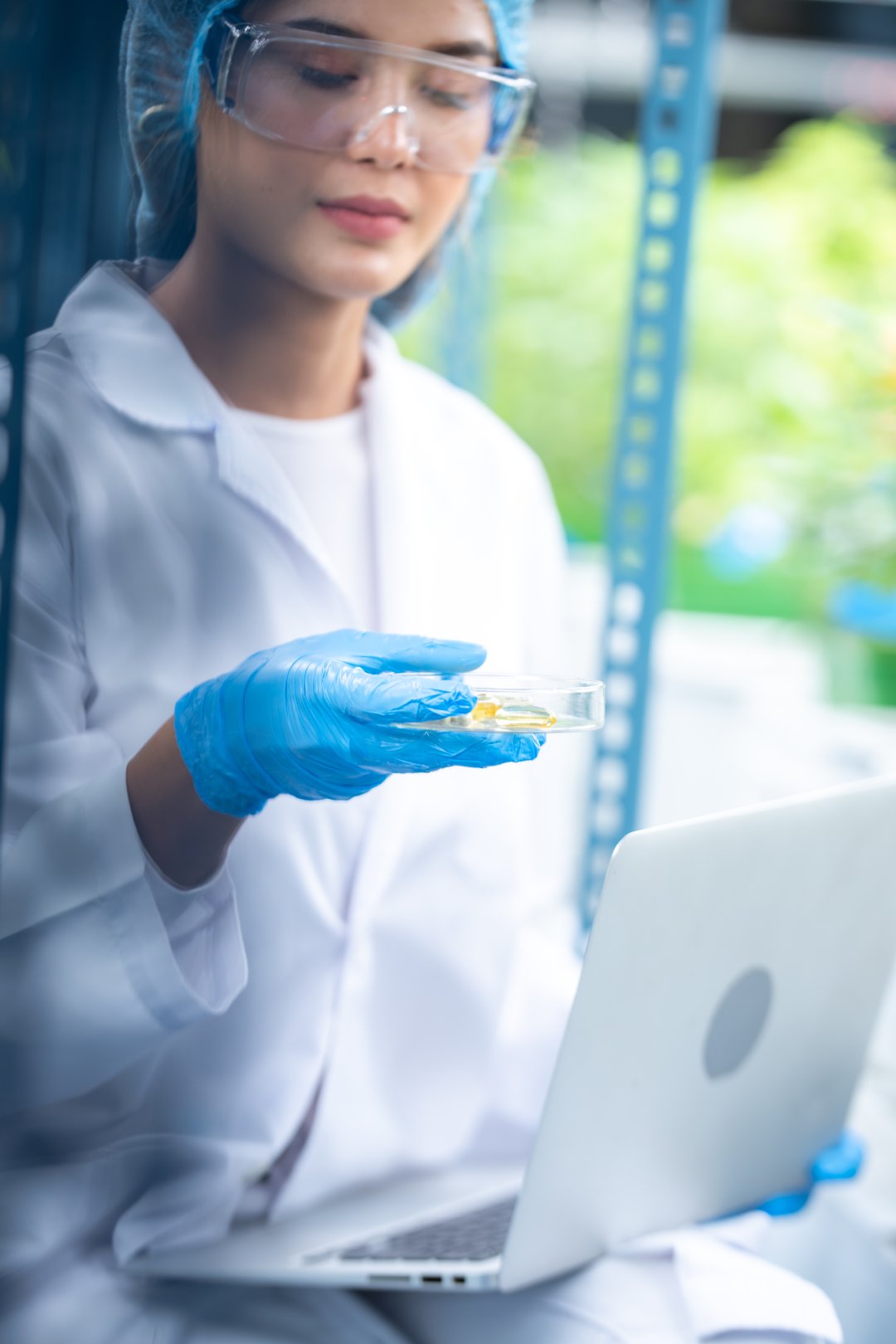 Healthcare & Life Sciences